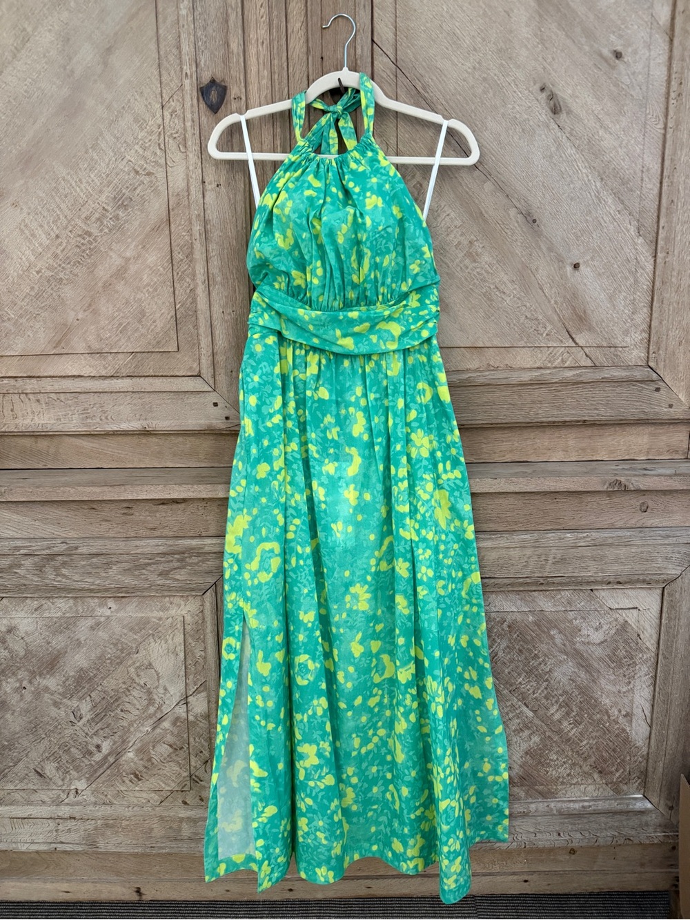 "Cameron" Halter Maxi Dress — Citrus Meadow
Tropical Green/Yellow